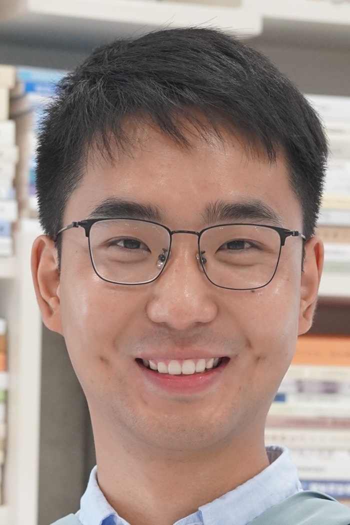 Yizhi Wang